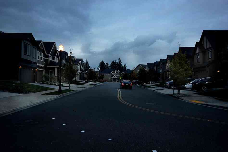 Camas, Washington: The community of Grass Valley, at night.