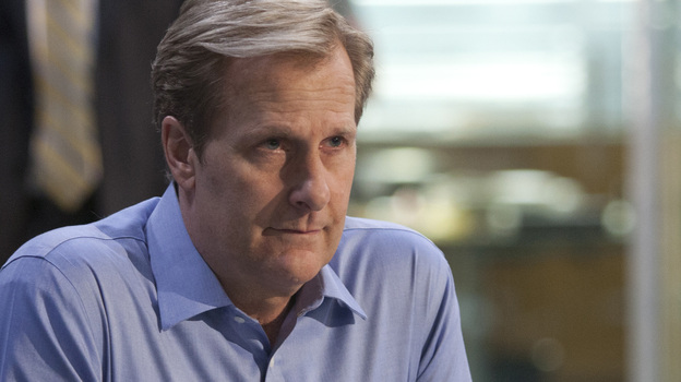 Jeff Daniels as Will McAvoy on HBO's The Newsroom knows people who know people, fortunately for him.