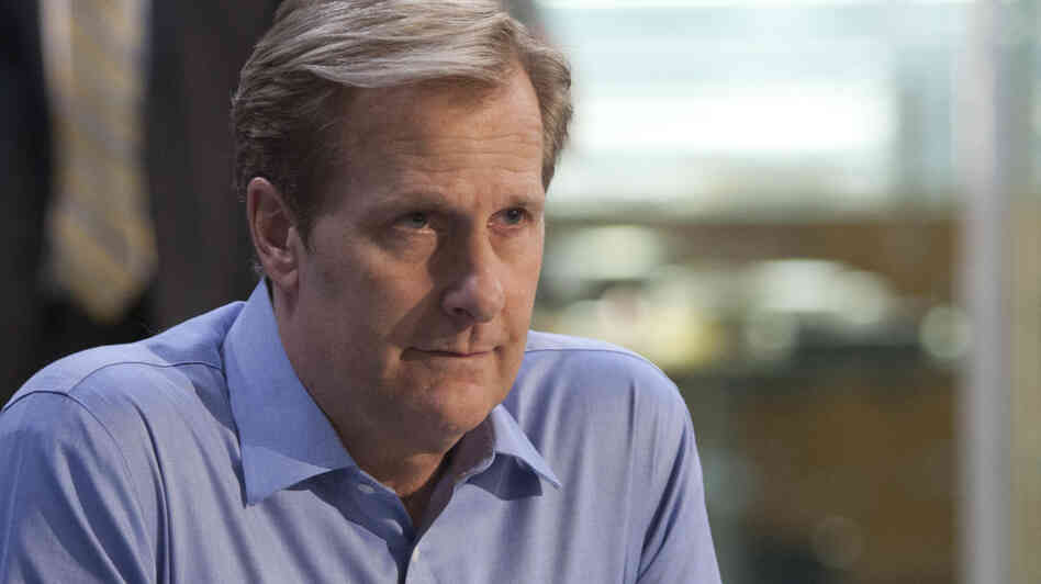 Jeff Daniels as Will McAvoy on HBO's The Newsroom knows people who know people, fortunately for him.