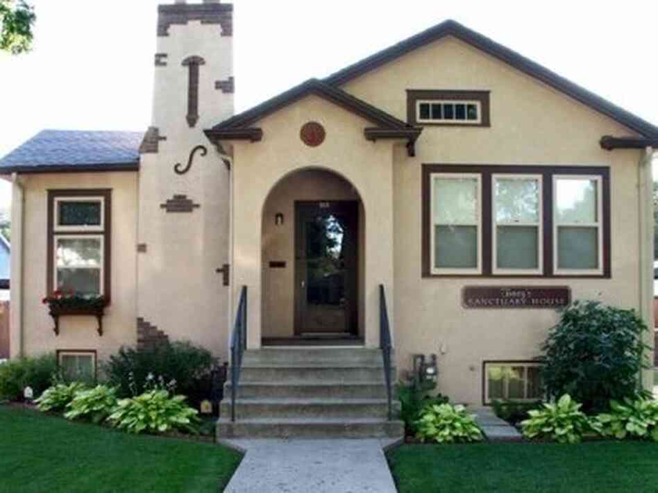 Tracy's Sanctuary House Tracy's Sanctuary House