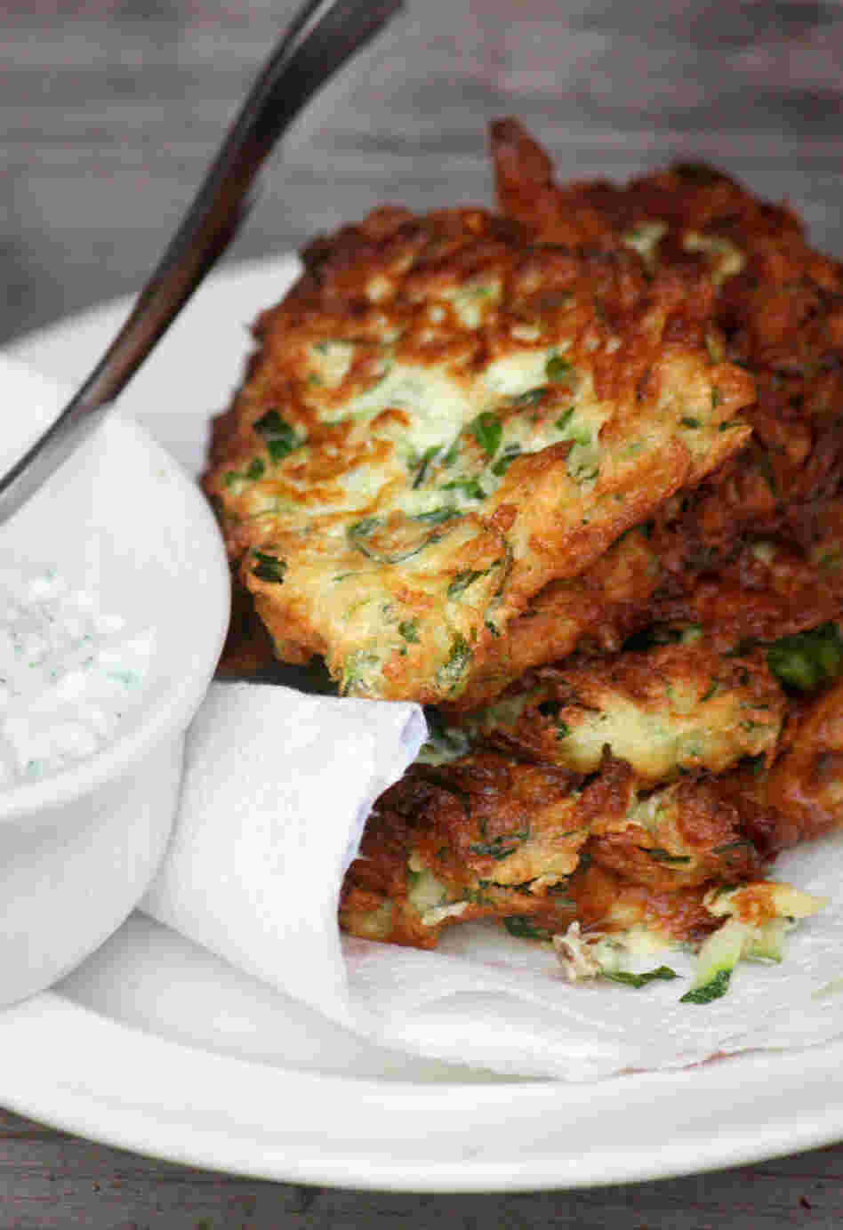 Zucchini Fritters With Dill Tzatziki