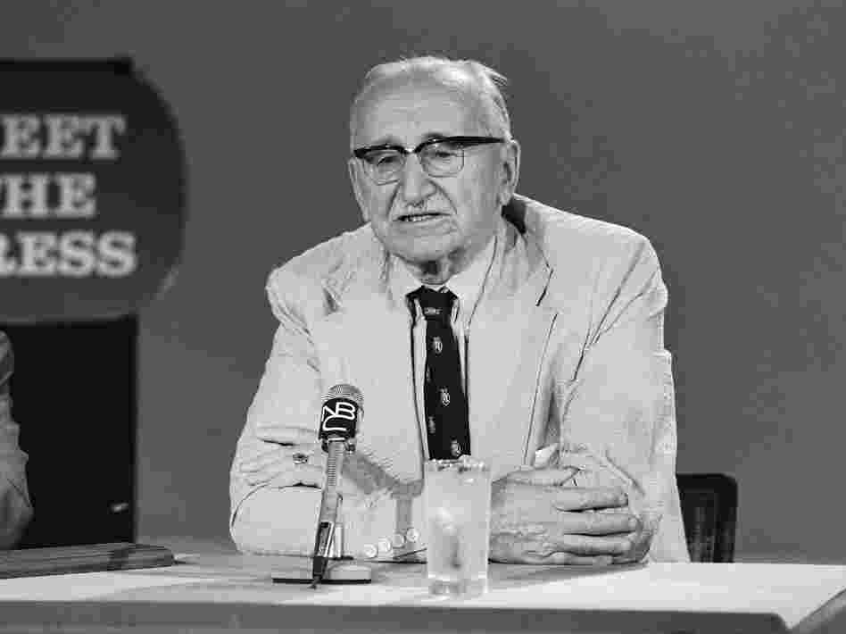 In 1975, Friedrich Von Hayek met the press. In 1975, Friedrich Von Hayek met the press.