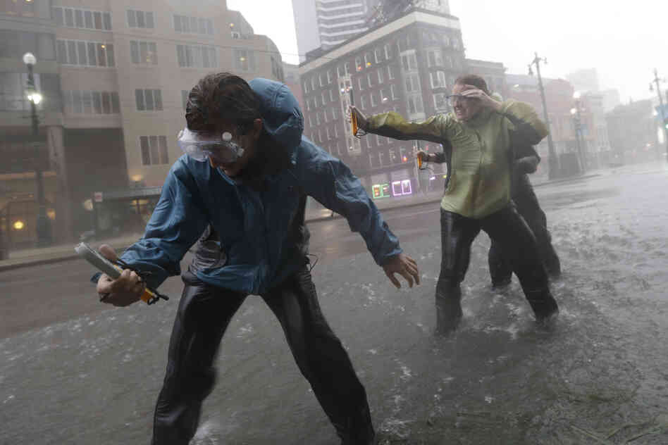 Research students from the the University of Alabama measure wind speeds as Hurricane Isaac makes landfall Tuesday in New Orleans.