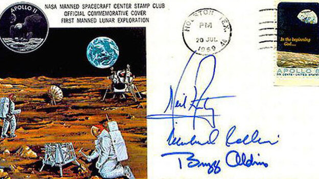 A astronaut cover signed by Neil Armstrong. (via collectspace.com)