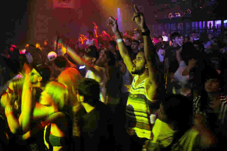 Rock the Vote's goal is to register 1.5 million new voters before the November election.