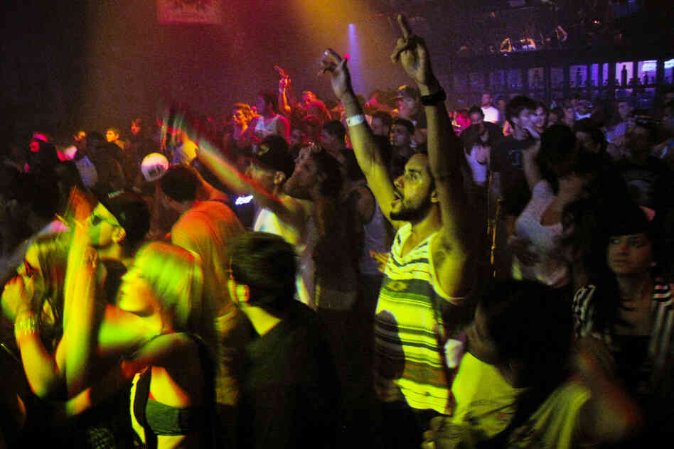 Rock the Vote's goal is to register 1.5 million new voters before the November election.