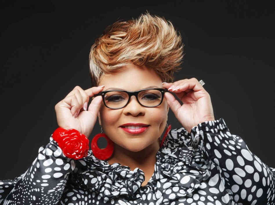 Gospel star Tamela Mann's album, Best Days, charted at No. 14 on the Billboard 200 in its first week.