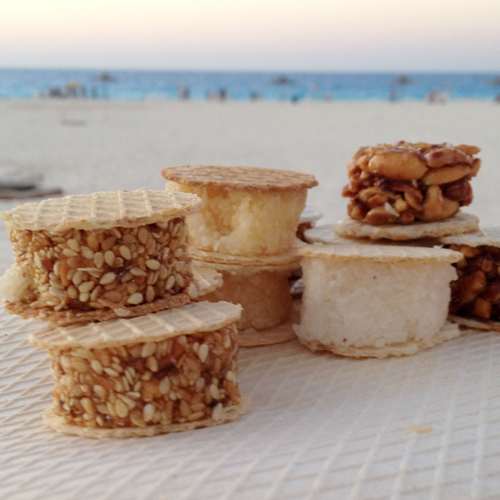 Freska are small, sweet treats — thin, crispy wafers sandwiching patties of sesame, peanuts or coconut, often held together by honey or sugar.