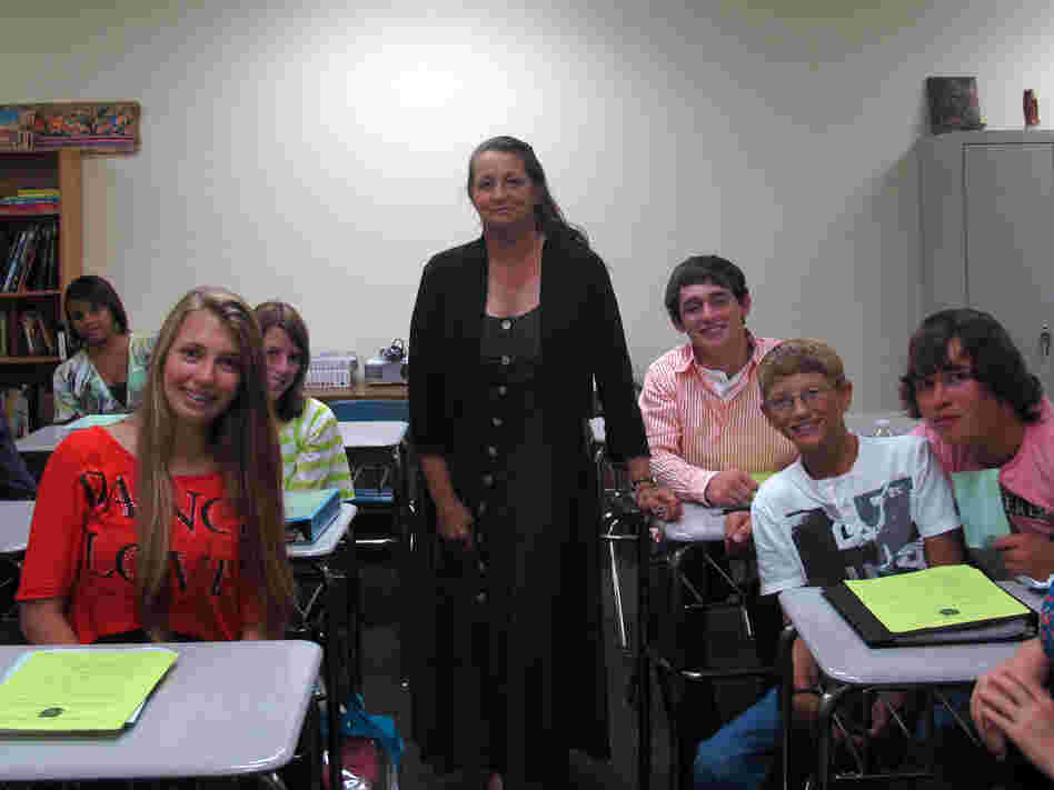 Sue Knight is a substitute teacher at DeSoto High School in Florida. Last year, she taught science. This year, she's in the classroom teaching Spanish.