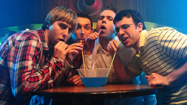 The four ne'er-do-wells of British comedy series The Inbetweeners, fresh out of high school, disembark to the isle of Crete for some tourism and, ultimately, sexual humiliation.