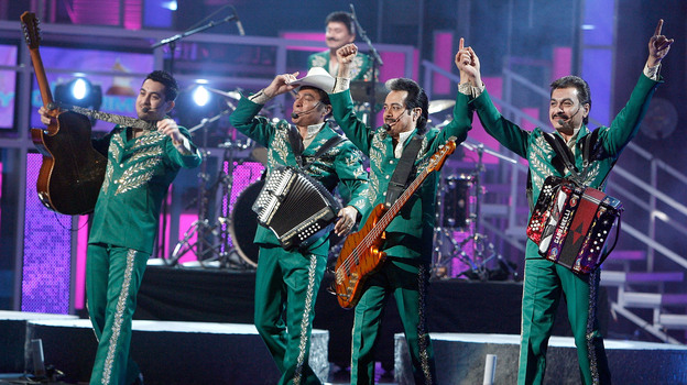 Los Tigres Del Norte.