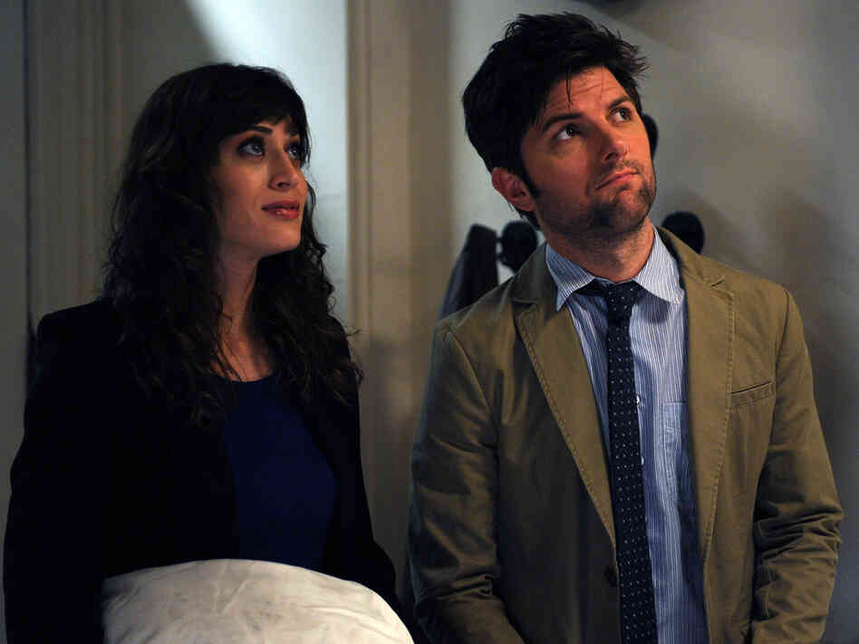 Gena is torn up about re-encountering her high-school love, Clyde (Adam Scott, Caplan's Party Down co-star).