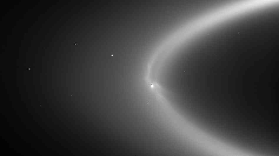 Enceladus making Saturn's E ring.