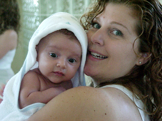On Sept. 10, 2001, Shelli Wright emailed this photo of herself and her son, Graham, to her mother.