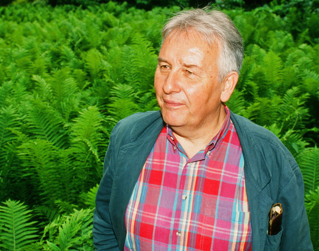 A new album of choral music by the late Polish composer Henryk Gorecki creates a calm and welcoming space.