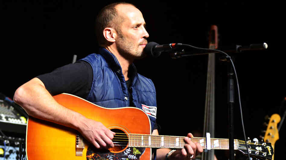 Paul Thorn performs on Mountain Stage. Paul Thorn performs on Mountain Stage.