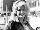 Dolly Parton in London in 1977, four years after the release of "Jolene." Dolly Parton in London in 1977, four years after the release of "Jolene."