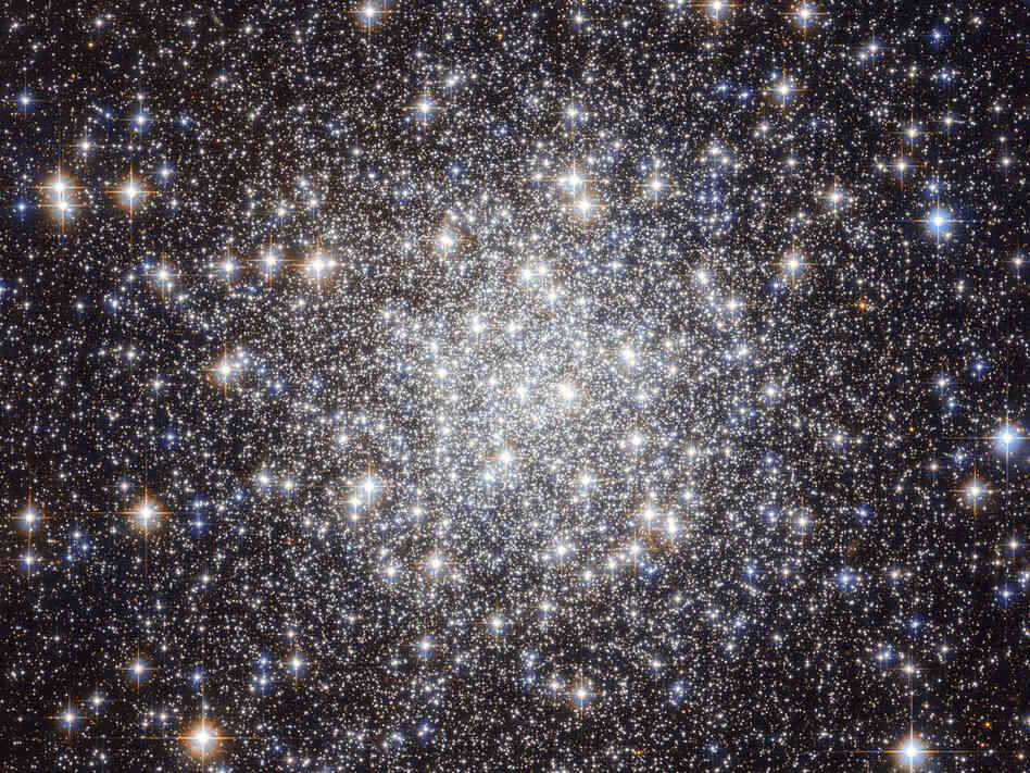 Stars in the constellation of Lyra.