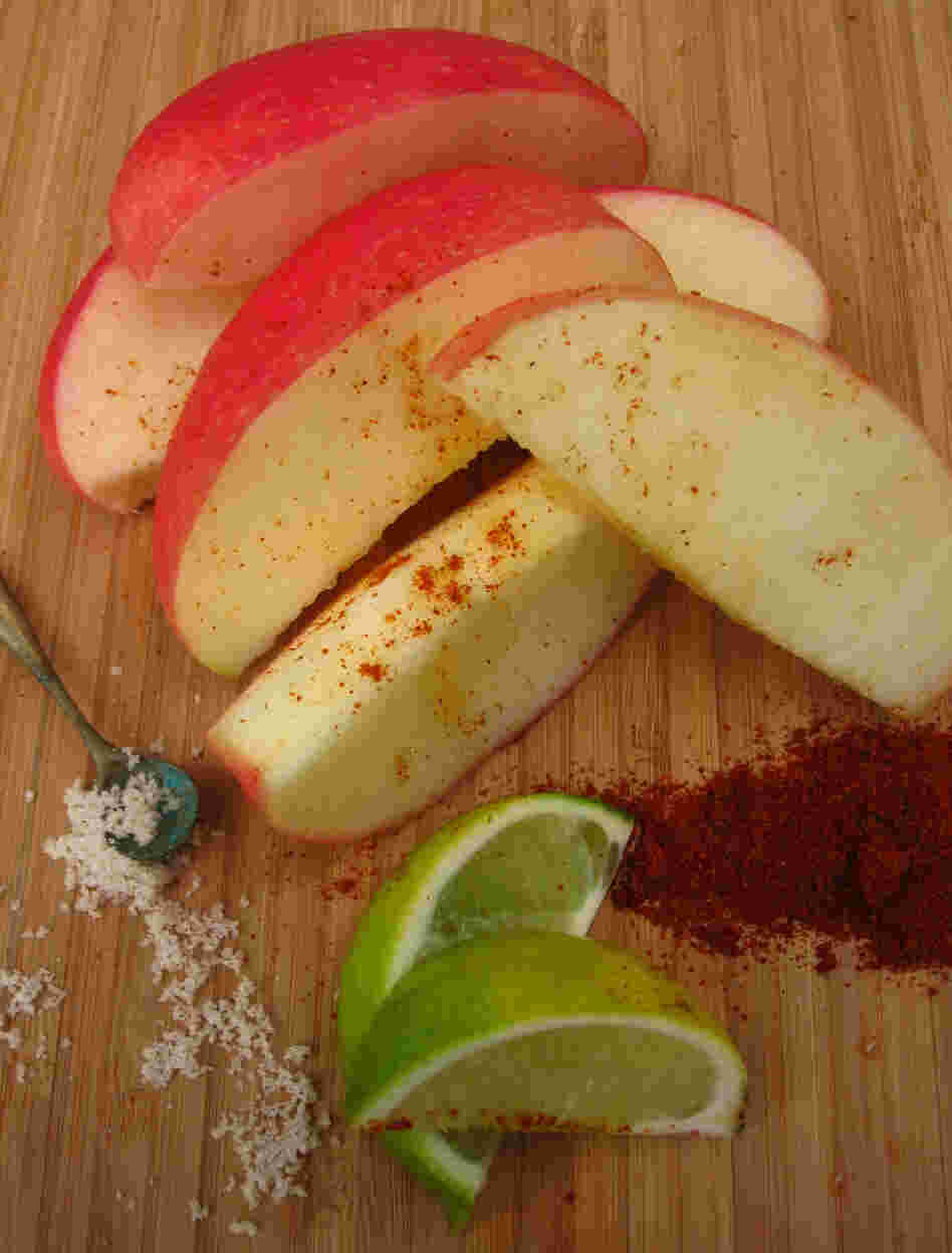 Spicy, Salty Apple Snack Spicy, Salty Apple Snack