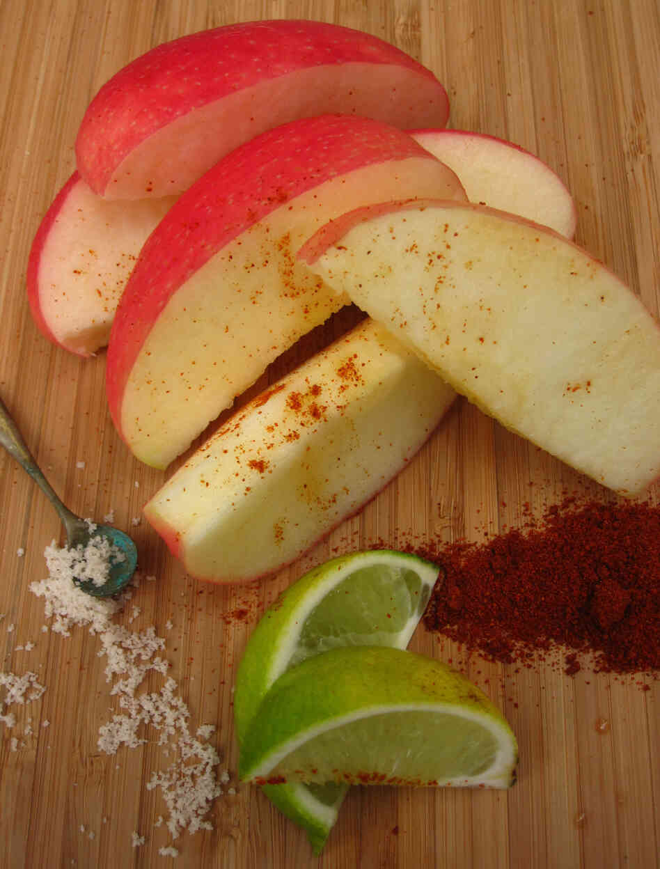 Spicy, Salty Apple Snack Spicy, Salty Apple Snack
