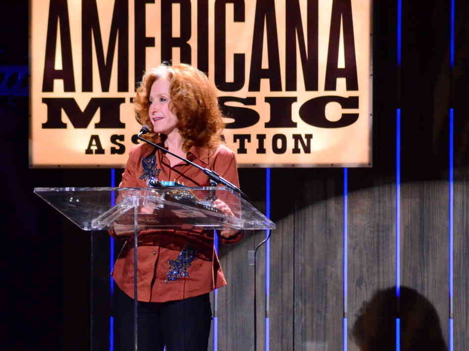 Bonnie Raitt accepts her Lifetime Achievement Award at the Americana Music Awards in Nashville on Sept. 12, 2012.
