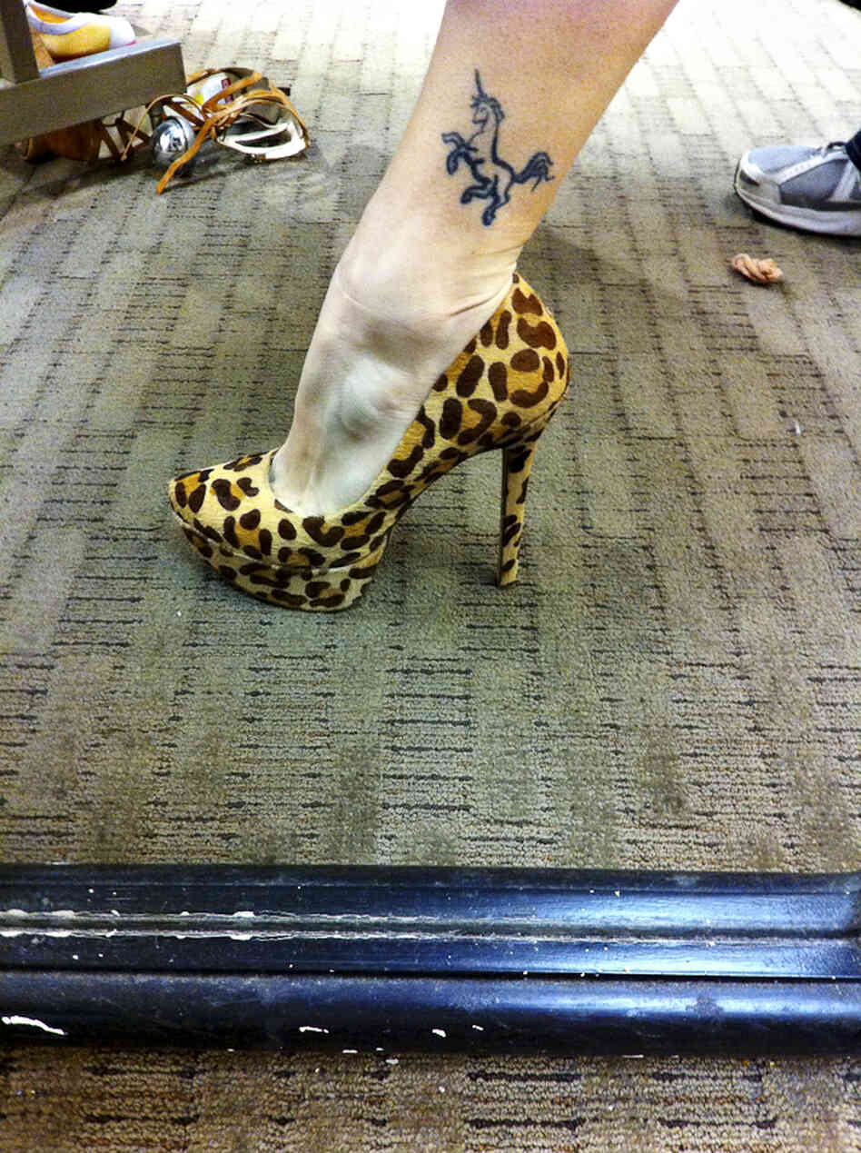 No. 166 (Leopard Heel)