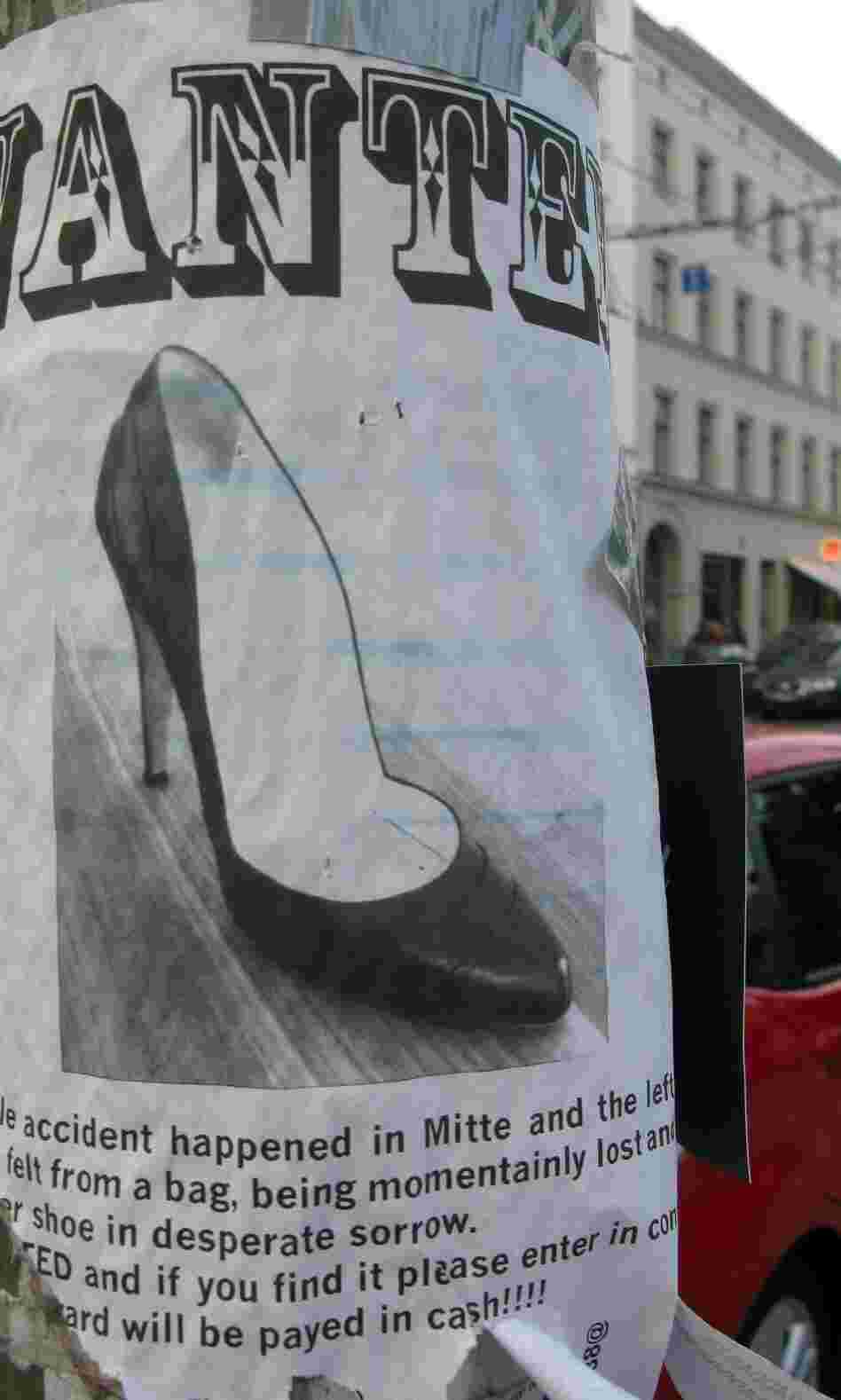 Becke's notice told of a "horrible accident." Still no sign of the missing shoe, but the Berlin-based model is optimistic.