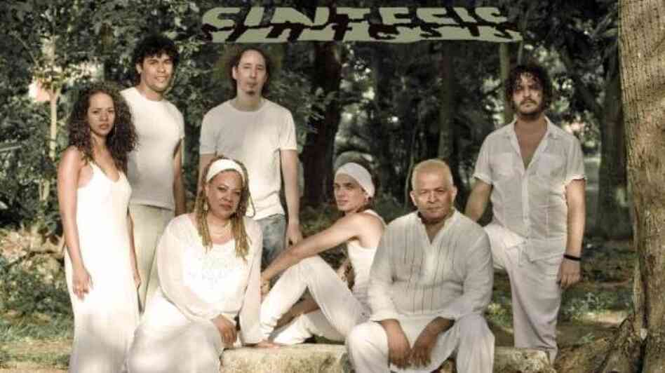 The Afro-Cuban progressive rock group Síntesis.