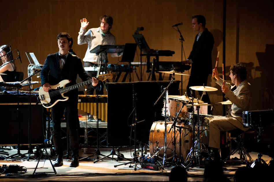For this special concert, Efterklang was also joined by Peter Broderick on piano, Katinka Fogh Vindelev on vocals, and special guest Budgie on drums.
