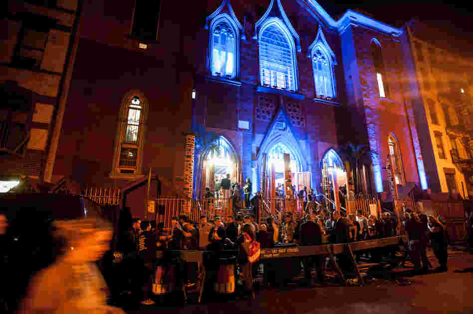 The Angel Orensanz Foundation is located in a former synagogue in the heart of New York City's Lower East Side. Built in 1849, the building's design is meant to evoke the Sistine Chapel and the temple of Solomon.