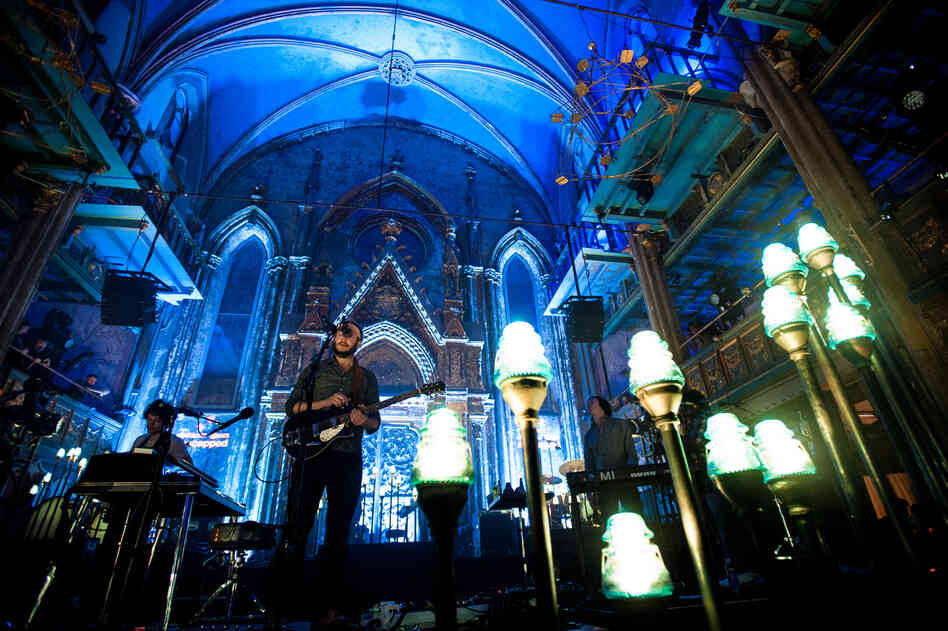 This was the last live show in the U.S. from Bon Iver for a while. Vernon announced recently that the band will take some time off after their upcoming European tour.