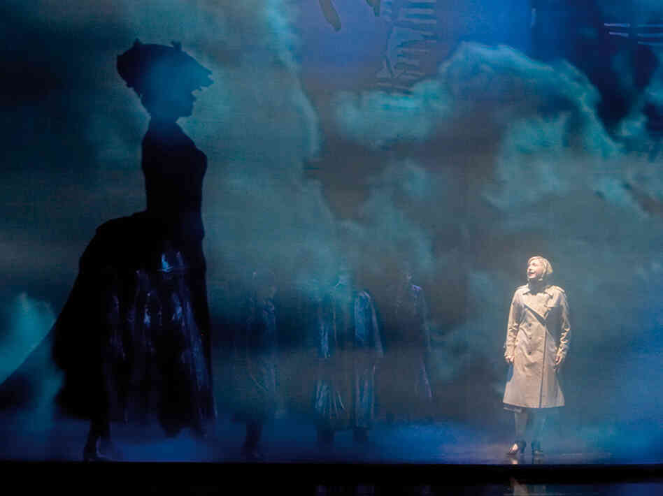 The Vienna production opened in 2006.