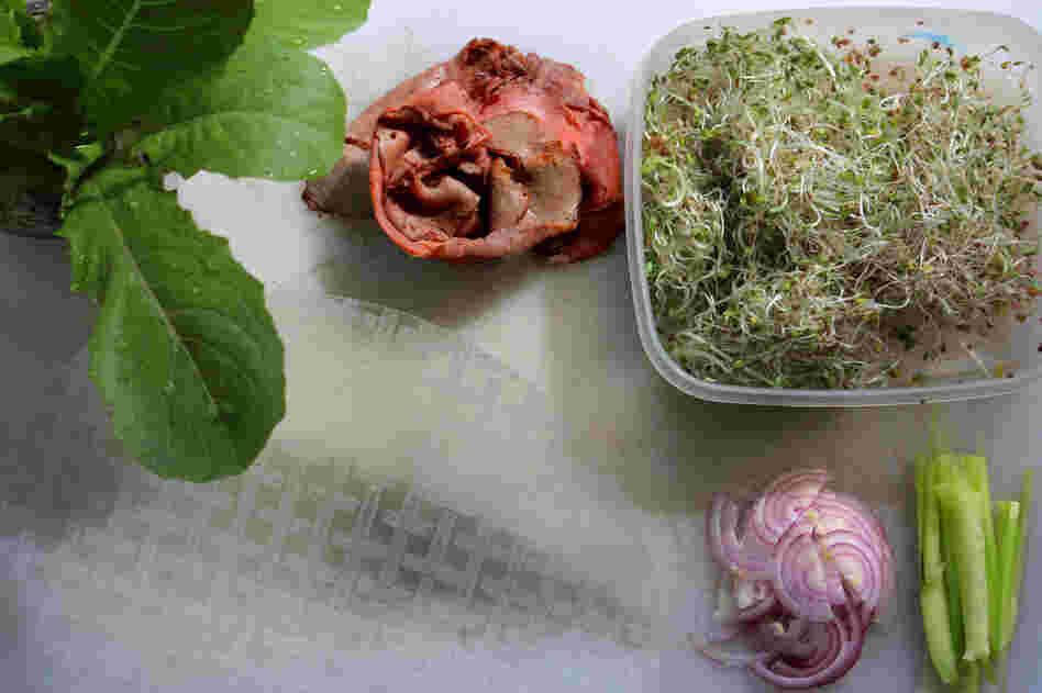 Ingredients for Not-A-Sandwich Summer Rolls, including sliced roast beef