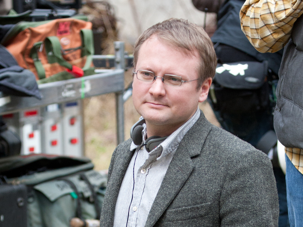 Director Rian Johnson on the set of Looper.