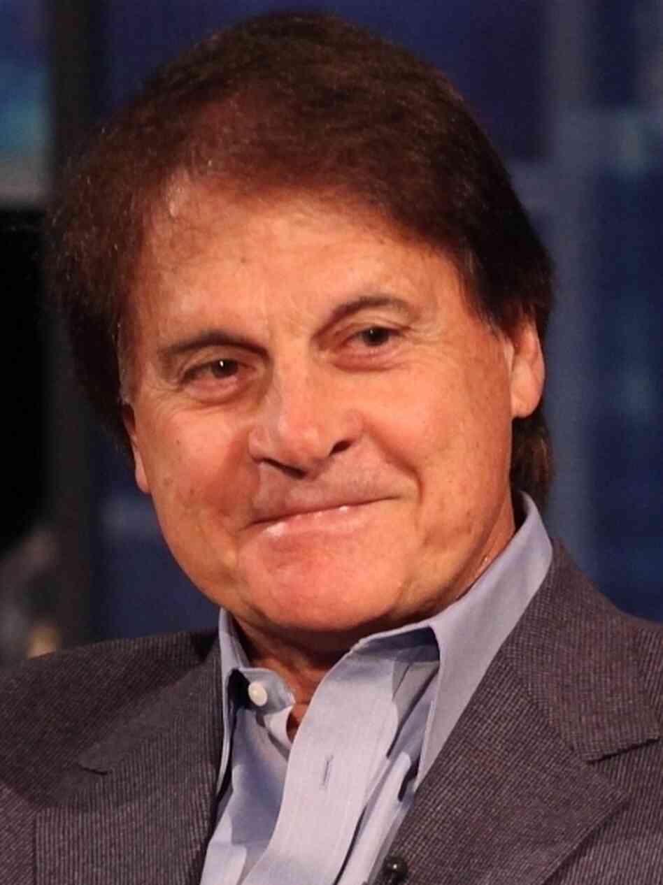 La Russa managed the St. Louis Cardinals from 1996 to 2011. He won the World Series titles with them in 2006 and 2011.