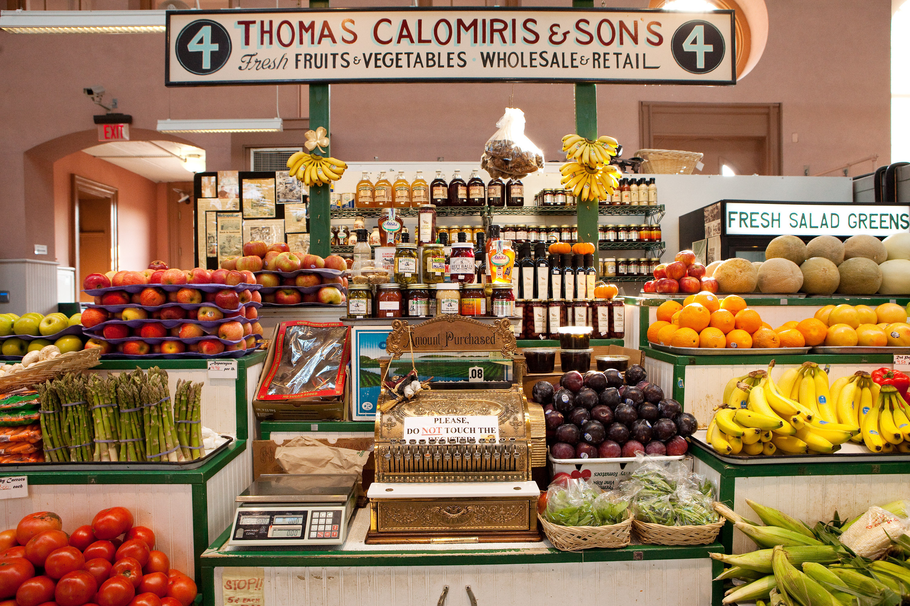 Merchants bring fruits and homemade jellies and jams from local establishments to Eastern Market to provide customers with fresh options and personal service. Merchants bring fruits and homemade jellies and jams from local establishments to Eastern Market to provide customers with fresh options and personal service.