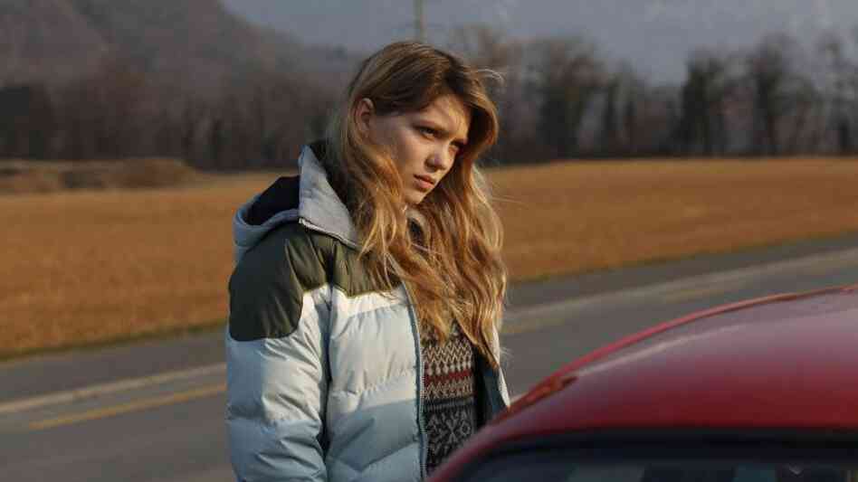 Lea Seydoux plays the titular role of a young woman largely living off the generosity of her younger, petty-thieving brother. Lea Seydoux plays the titular role of a young woman largely living off the generosity of her younger, petty-thieving brother.
