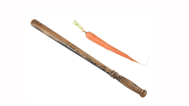Medicare to hospitals: Take your pick of carrot or stick. (iStockphoto.com)
