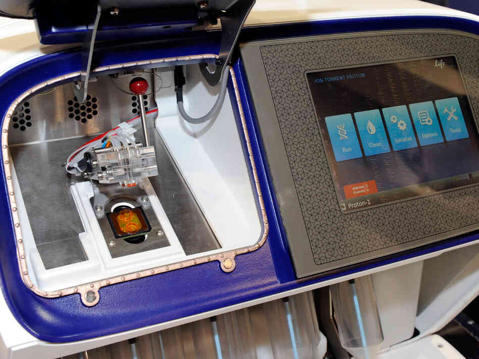 The Proton Semiconductor Sequencer from Ion Torrent Systems Inc. is a new DNA sequencing machine designed to sequence the entire human genome in about eight hours for $1,000.