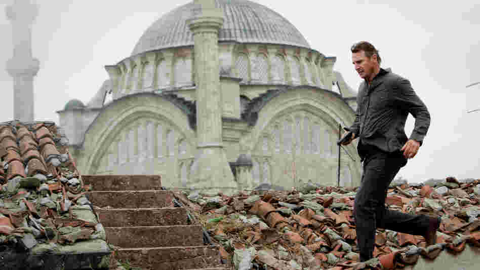 After Albanian criminals kidnap his daughter and estranged wife, Bryan Mills (Liam Neeson) must race across Instabul to save them. After Albanian criminals kidnap his daughter and estranged wife, Bryan Mills (Liam Neeson) must race across Instabul to save them.