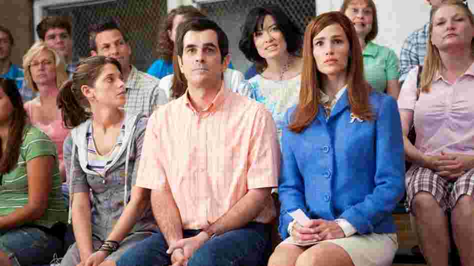Iowans Laura (Jennifer Garner, front right) and Bob Pickler (Ty Burrell) fight to remain the first couple of state-fair butter sculpting. Iowans Laura (Jennifer Garner, front right) and Bob Pickler (Ty Burrell) fight to remain the first couple of state-fair butter sculpting.