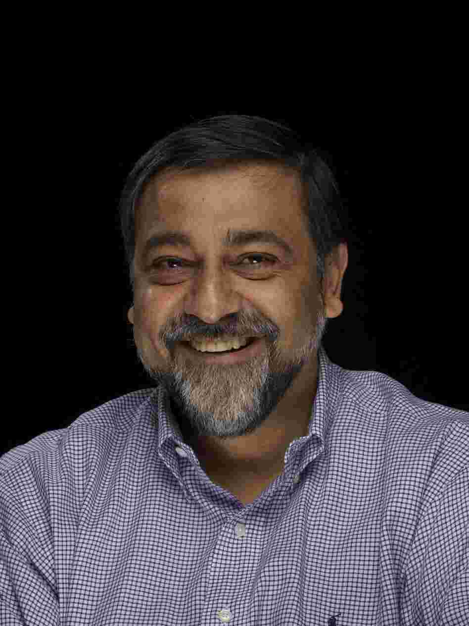 Vivek Wadhwa is vice president of Academics and Innovation at Singularity University. In 2012, he was recognized as an "Outstanding American by Choice" by the U.S. government. Vivek Wadhwa is vice president of Academics and Innovation at Singularity University. In 2012, he was recognized as an "Outstanding American by Choice" by the U.S. government.