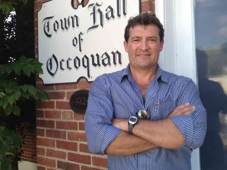 Occoquan Mayor Earnie Porta, a Democrat