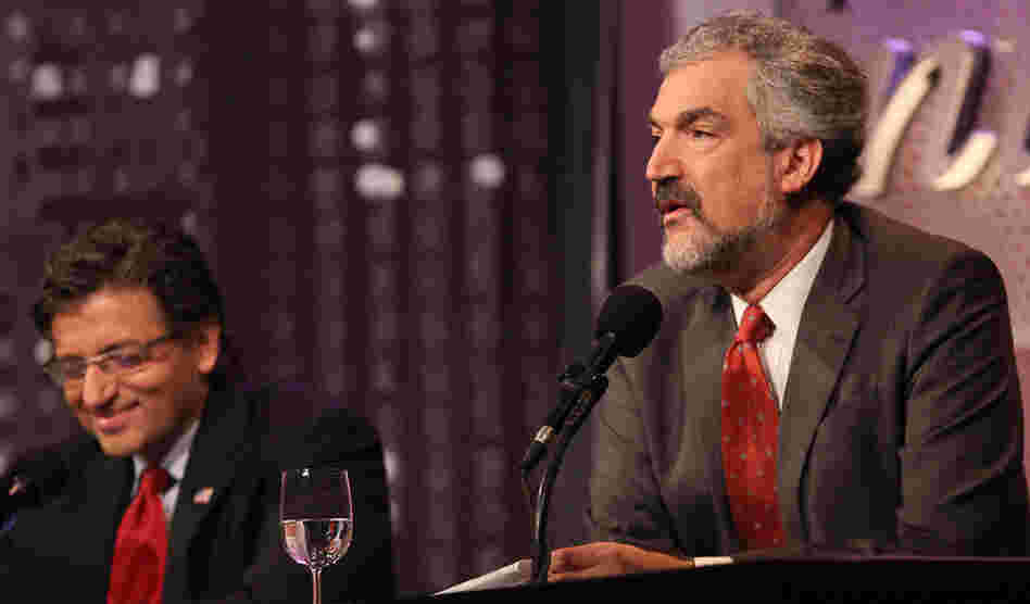 Daniel Pipes (right) and Dr. M. Zuhdi Jasser argue against the motion, "Better Elected Islamists Than Dictators." Daniel Pipes (right) and Dr. M. Zuhdi Jasser argue against the motion, "Better Elected Islamists Than Dictators."