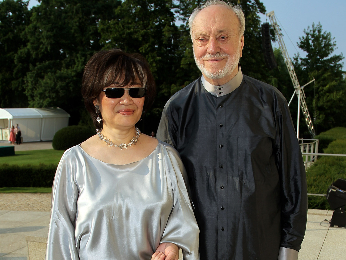 Conductor Kurt Masur and his wife Tomoko in 2010.