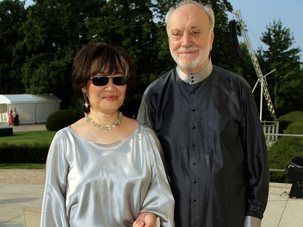 Conductor Kurt Masur and his wife Tomoko in 2010.