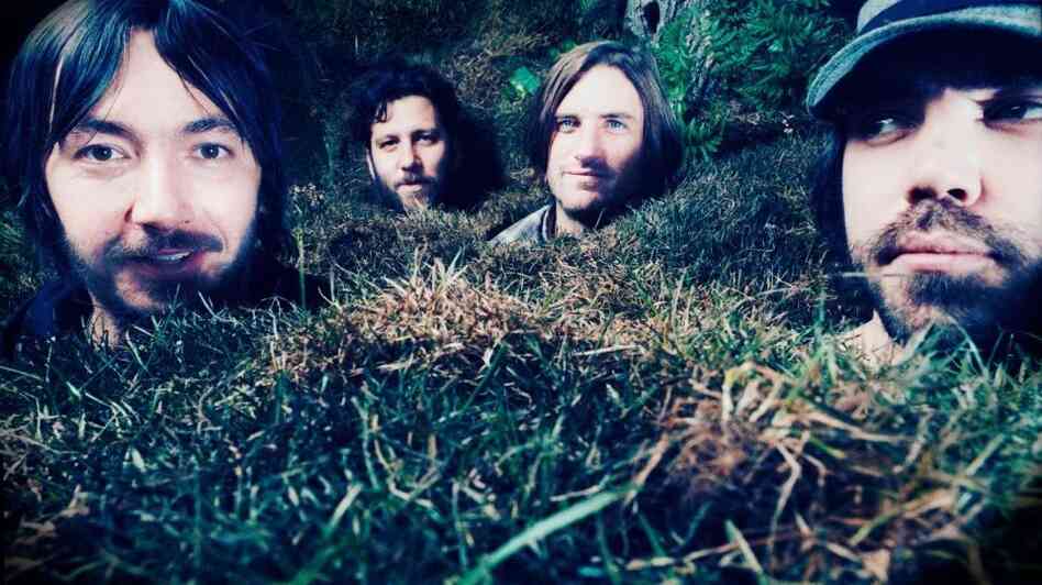 Patrick Watson (right).