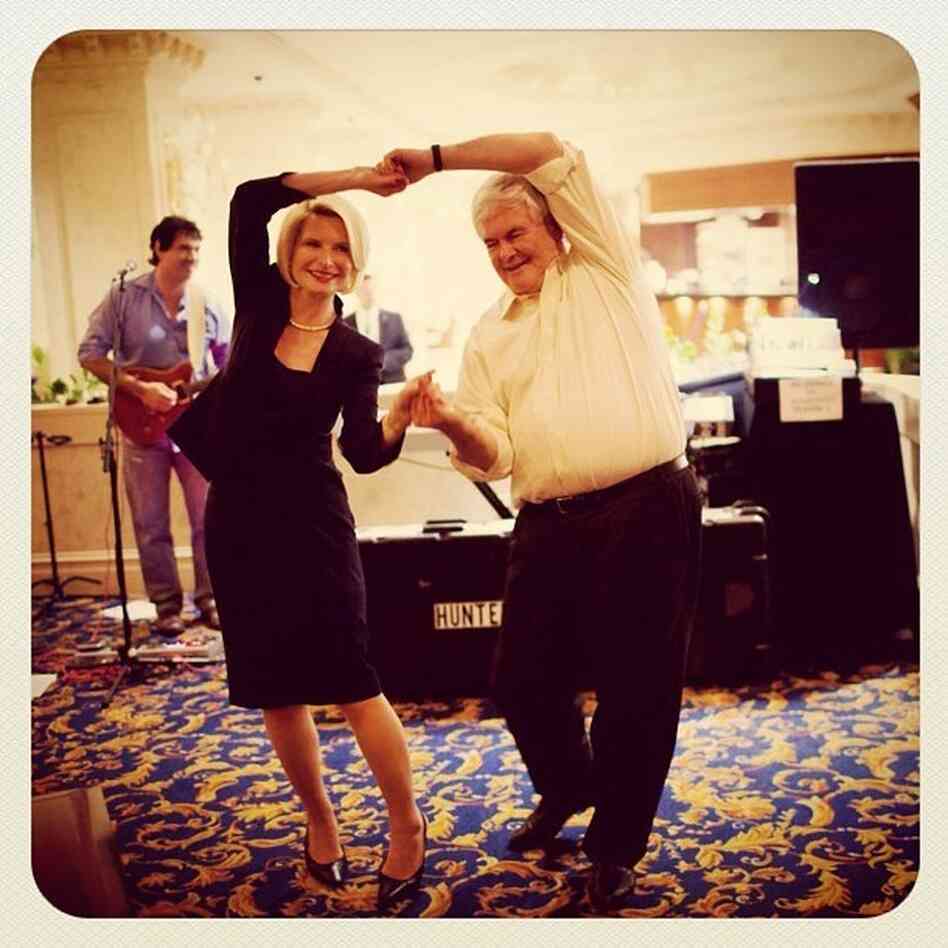 Newt and Callista dance at a hotel bar in Jackson, MS.