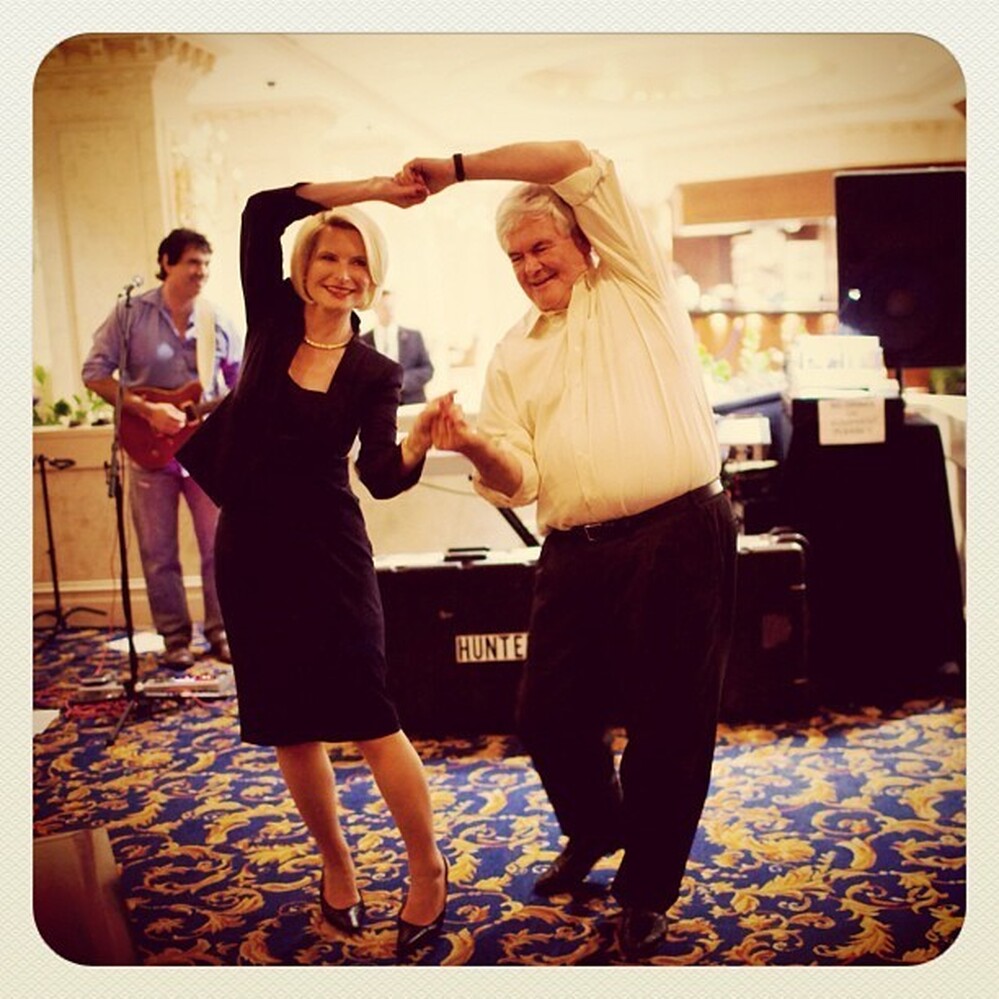 Newt and Callista dance at a hotel bar in Jackson, MS.