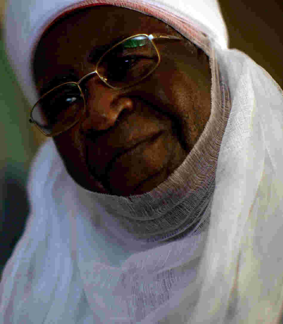 Wada Mohamed Aliyu is the representative for the emir of Kano state, the highest-ranking Muslim leader in the area. Local imams boycotted polio vaccination in 2003 and 2004, but they now solidly support immunization. Wada Mohamed Aliyu is the representative for the emir of Kano state, the highest-ranking Muslim leader in the area. Local imams boycotted polio vaccination in 2003 and 2004, but they now solidly support immunization.